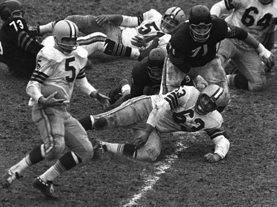 Today in Pro Football History: 1960: Van Brocklin & Bednarik Spur