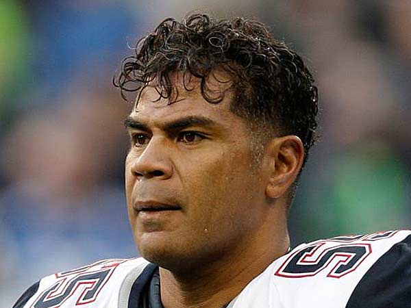 Study Of Junior Seau's Brain Finds Signs Of Neurodegenerative Disease : The  Two-Way : NPR