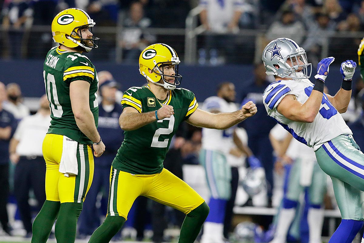 What You Can Learn About Momentum From Packers' Kicker Mason Crosby