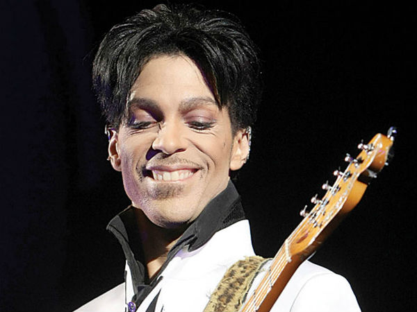 Prince sues fans, inspires controversy