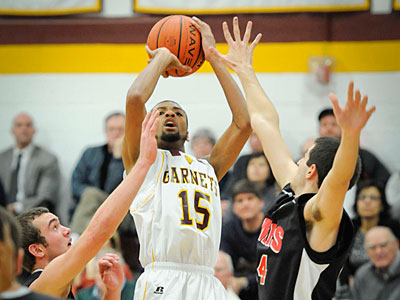 Haddonfield&acute;s strong defensive effort got them the win on the road at Haddon Heights. (Ron Tarver/Staff Photographer)
