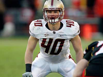 "I know they run the wide-nine. That&acute;s about all I know," Luke Kuechly said of possibly joining the Eagles. (AP/Rob Carr, File)