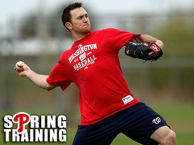 Brad Lidge signed a contract with the Washington Nationals for $1 million plus incentives. (Julio Cortez/AP)