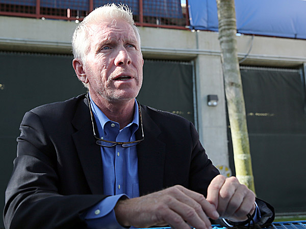 Hall of Famer Mike Schmidt recovering from skin cancer