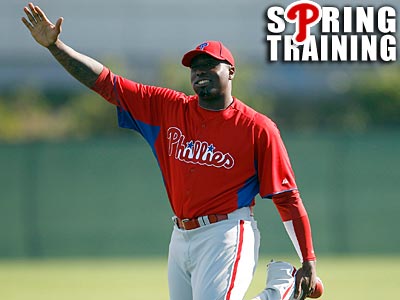 Phillies sign Dontrelle Willis to 1-year deal
