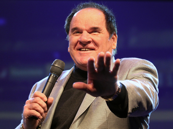 033014_Pete_Rose_church_600.jpg