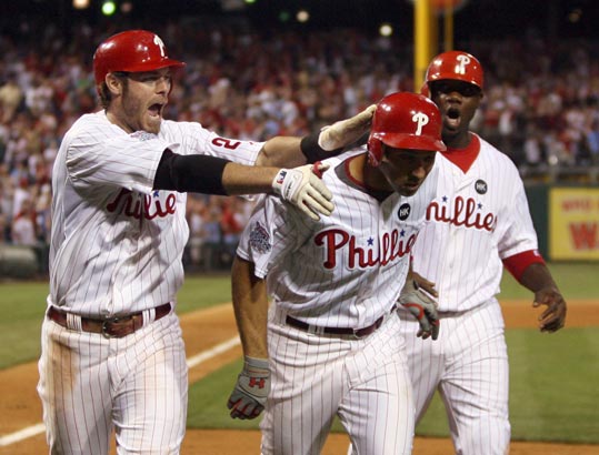 Slam by Ibanez leads Phillies to win