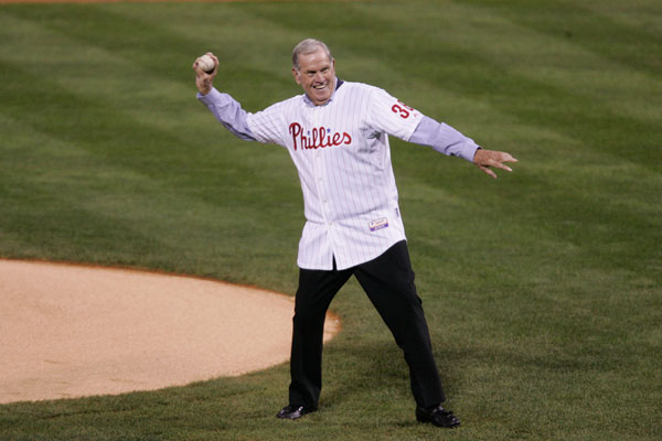 Hall of Fame pitcher Robin Roberts dies at 83