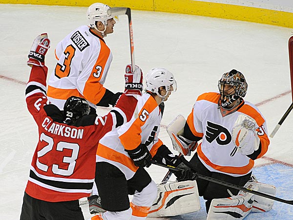 050813-cobrun-foster-bryzgalov-600