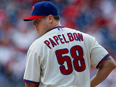 Though he&acute;s a strong presence in the clubhouse, Jonathan Papelbon is a man with few emotional layers. (David Maialetti/Staff file photo)