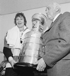 Bobby Clarke Smile