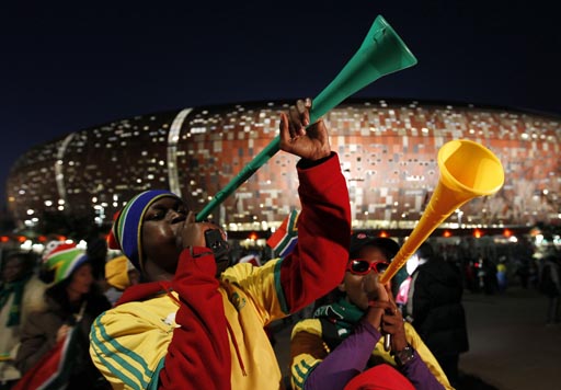 Vuvuzela: The Buzz of the World Cup, Travel