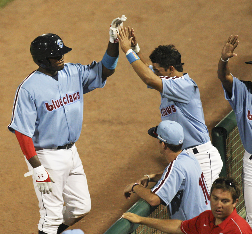 Lakewood BlueClaws retire Ryan Howard's No. 29 