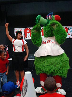 The Phillie Phanatic Makes an Insane Amount of Money - FanBuzz