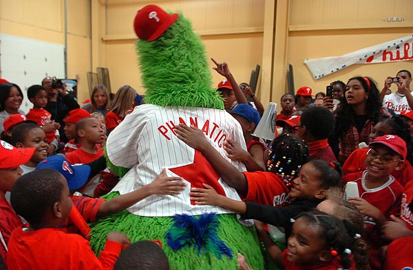 The Phillie Phanatic Makes an Insane Amount of Money - FanBuzz