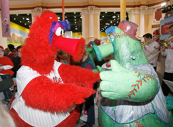 Phillie Phanatic may return to old design following settlement