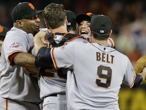 Lincecum throws first career no-hitter