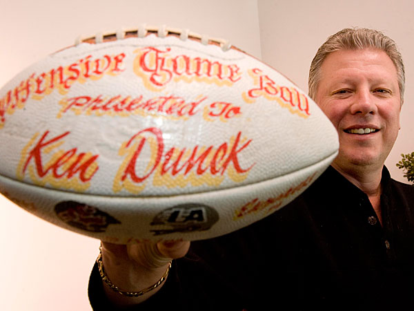 Super Bowl I team-signed ball joins Packers Hall of Fame