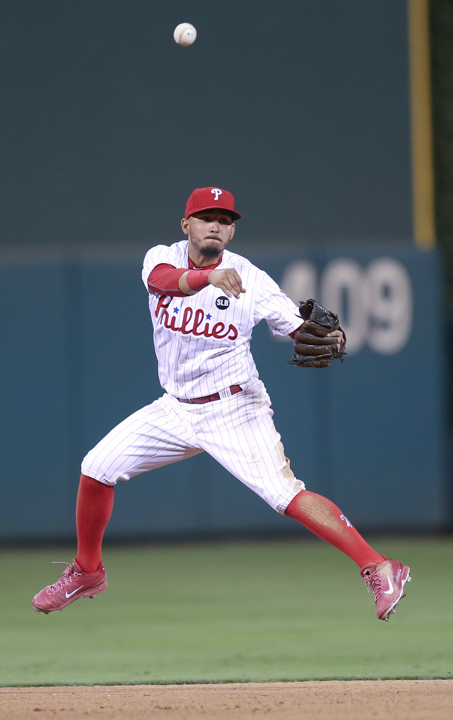 Phillies: Jimmy Rollins calls former manager Sandberg disrespectful