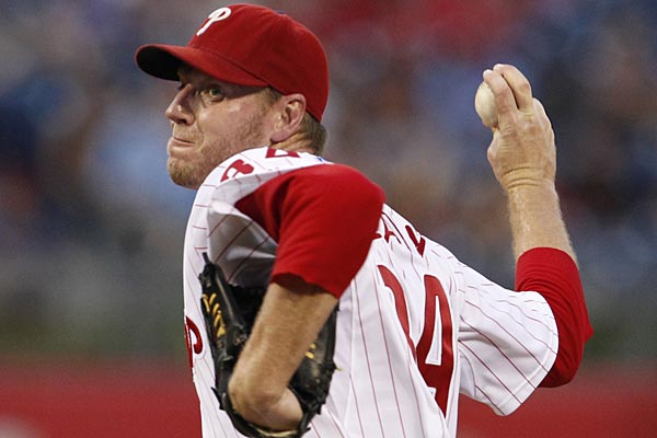 Roy Halladay throws a pitch in the first inning against the Cardinals on August 10, 2012. (Ron Cortes/Staff Photographer)