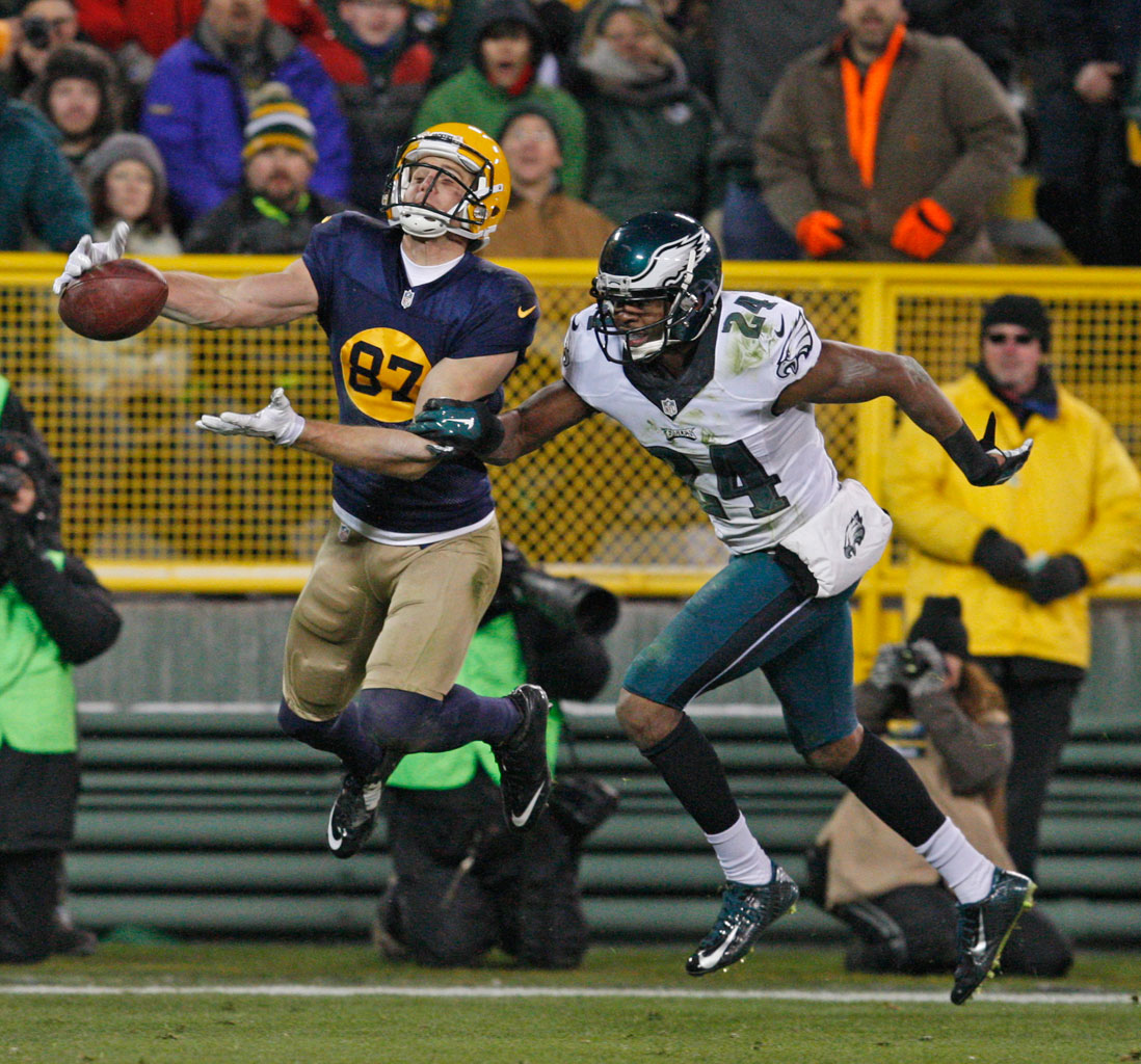 Eagles blown out by Packers, 53-20