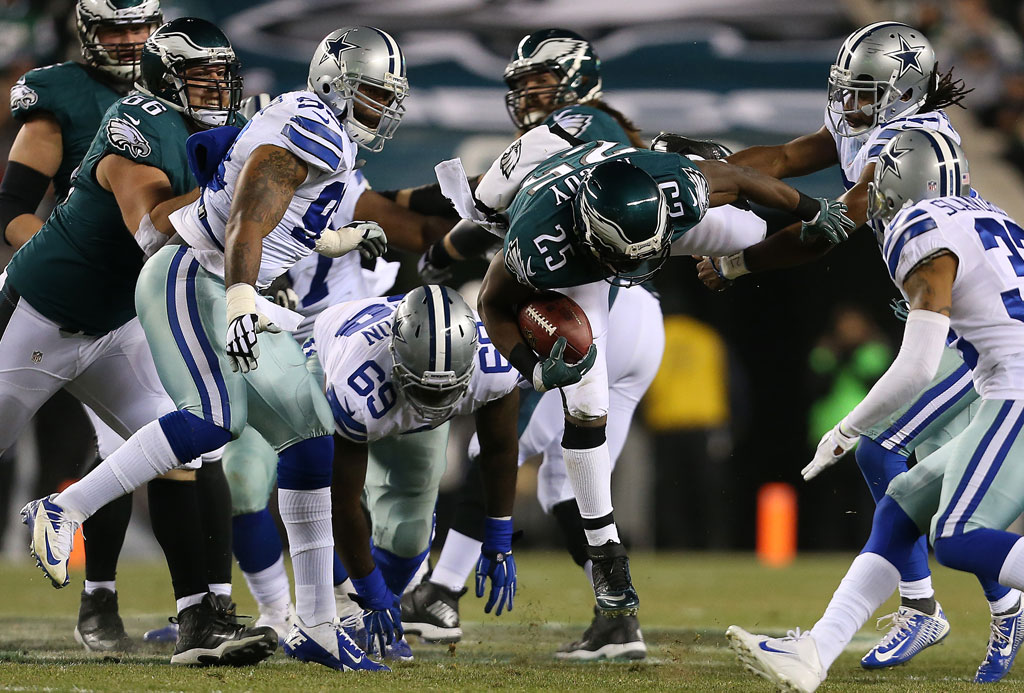 Eagles Notes: Dez Bryant, Malcolm Jenkins clash before game