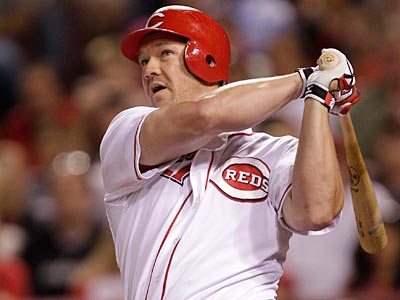 Rolen fills role in Reds clubhouse