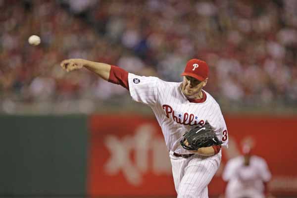 Phillies to retire Halladay's 34 on perfect game anniversary