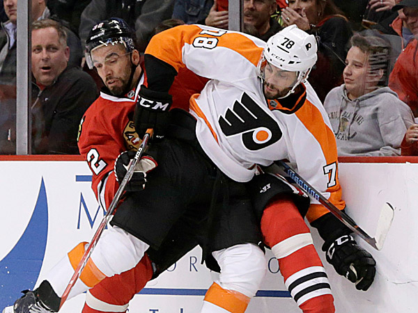 NHL: Clarke blasts Hextall for mistakes, state of Flyers