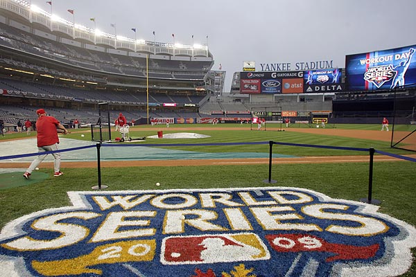 The Phillies and New York Yankees will take the field at Yankee Stadium tonight for Game 1 of the 2009 World Series. (Yong Kim/Staff Photographer)