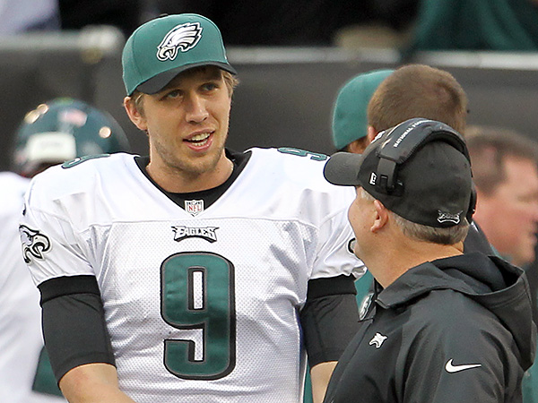 110413-600-nick-foles-chip-kelly.jpg