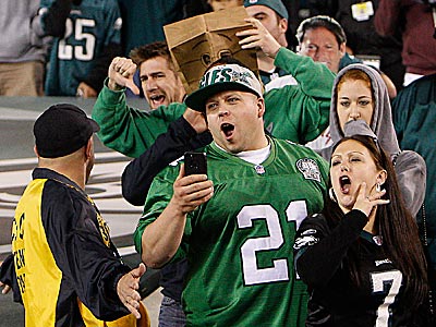 111112-eagles-fans-angry-400.jpg