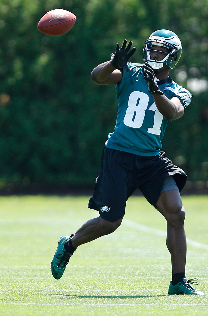 Riley Cooper, Marvin McNutt working to move up Eagles receiver