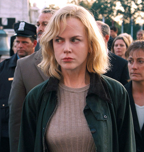 Nicole Kidman plays a a Washington psychiatrist battling alien spores in "The Invasion," a remake of a 1956 classic.