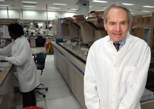 Herman Hurwitz ensures the integrity of lab samples for testing giant Quest Diagnostics. (David Maialetti / Philadelphia Daily News)