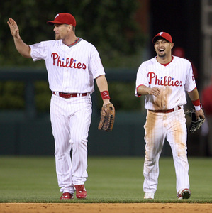 Geoff Jenkins, Shane Victorino celebrate sweep of Rockies.