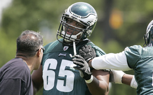 King David Dunlap V, 6-foot-81/4 and 311 pounds, is trying to prove the doubters wrong.