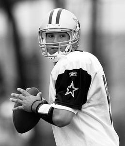 Dallas offense looks awesome, despite Tony Romo's interceptions and social life.