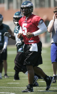 Donovan McNabb runs during morning drills at NovaCare Complex.