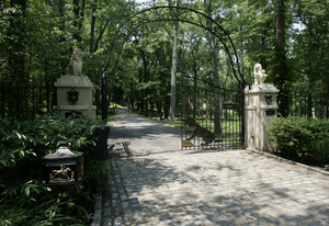 Entrance to Villanova residence of Rosalind Lavin, owner of personal-care homes deemed "appalling" by U.S. attorney.