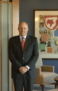 Alan J. Hoffman, cochairman of 554-lawyer Blank Rome, believes the financial-services industry and changing government leadership in Washington will provide economic opportunities for law firms.