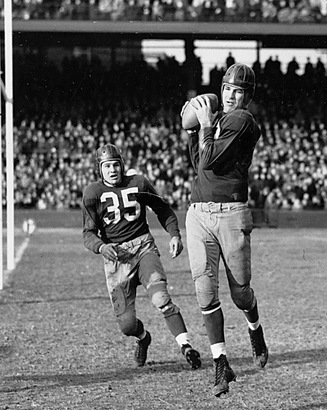 Sammy Baugh, last member of Pro Football Hall of Fame's inaugural