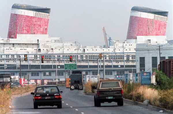 SS United States at Dock