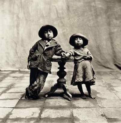 Irving Penn, 92, master photographer