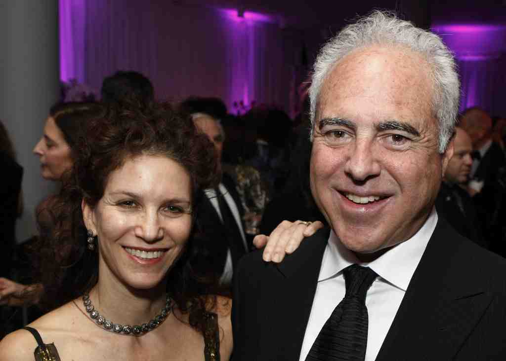 Philadelphia Eagles owners Jeffrey Lurie and Christina Lurie, The 18th  Annual Environmental Media Awards held at the Ebell Stock Photo - Alamy