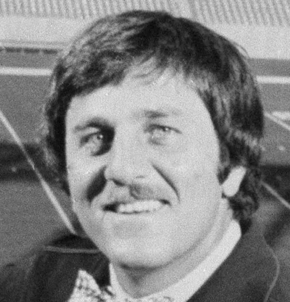 Dandy Don Meredith dies