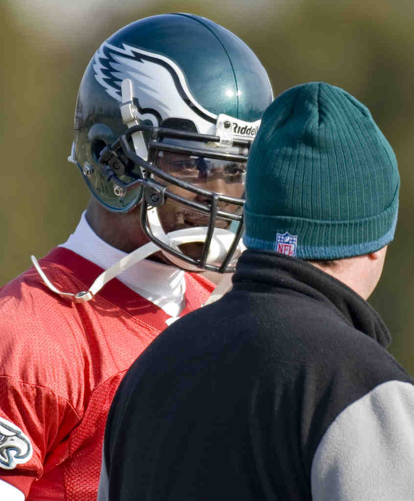 Confident Vick braces for Packers' blitz