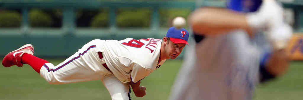 Roy Oswalt rejoins Phillies, set to make Saturday start - NBC Sports