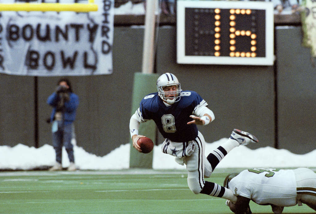 From the archives: Remembering the Eagles-Cowboys 'Bounty Bowl'