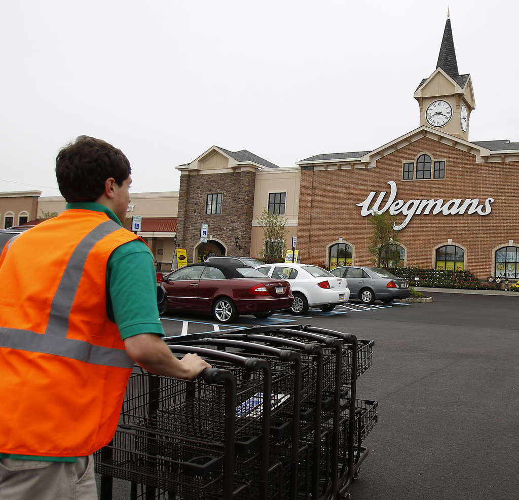 Inside Wegmans' Splashy NYC Debut